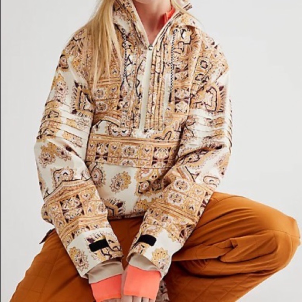 fp movement Alpine Glow Ski Pullover In Brushed Sail Paisley